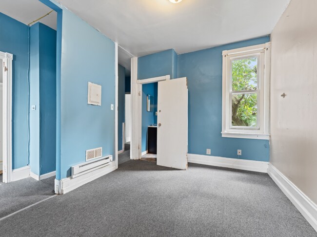 Foto del edificio - 1232 W Somerset St