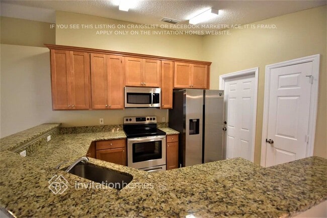 Building Photo - 1164 St Tropez Ct