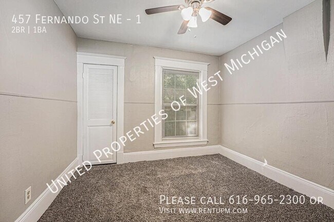 Building Photo - 457 Fernando St NE