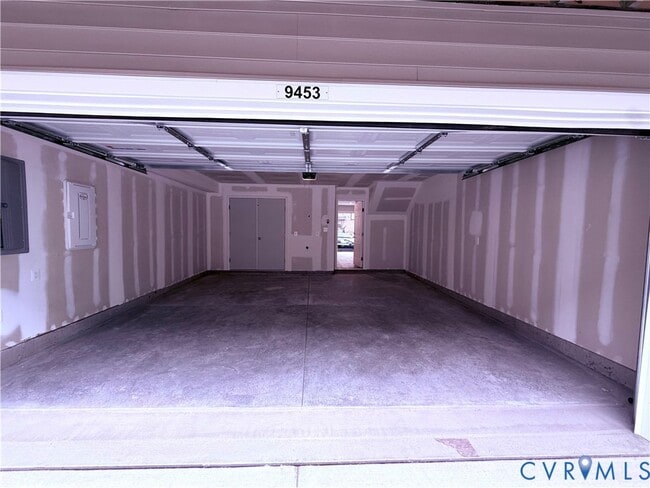 Building Photo - 9453 Alquist St