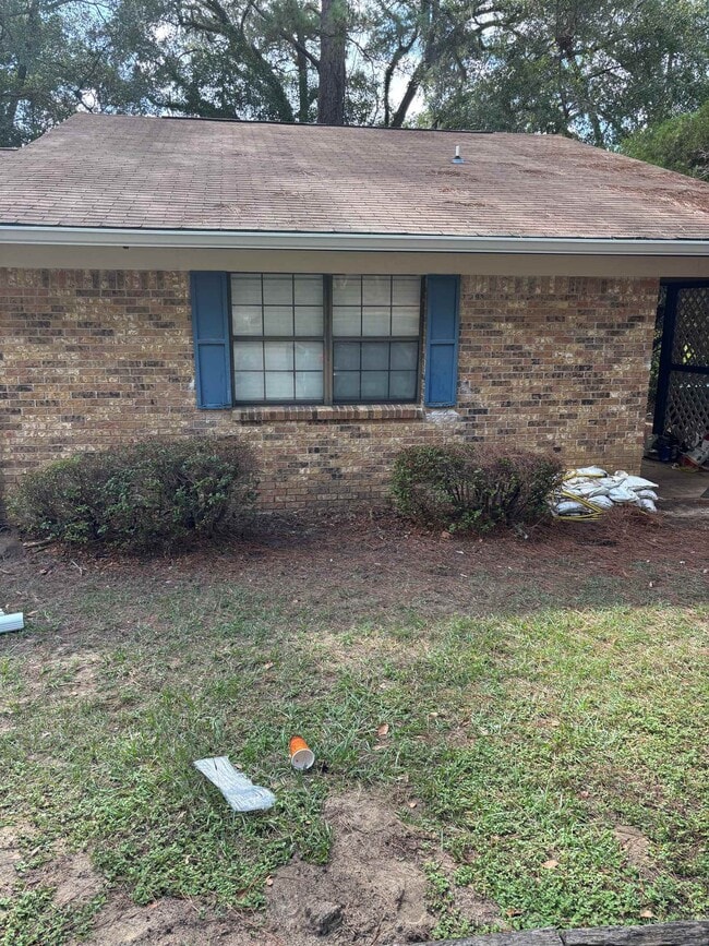 Building Photo - 2501 Old Bainbridge Rd