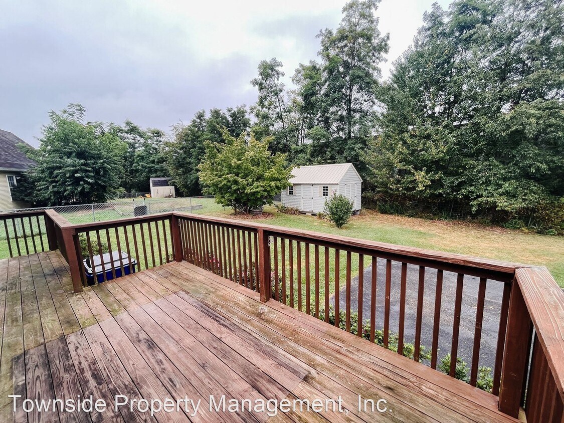 Building Photo - 3 br, 2 bath House - 140 Cullen Ct.