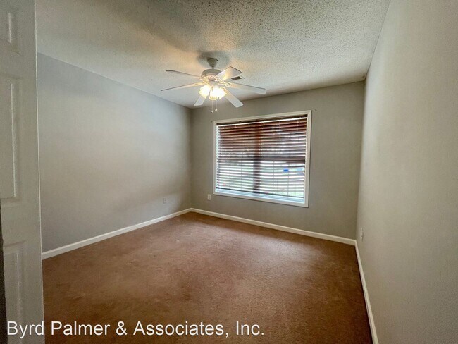 Foto del edificio - 3 br, 2 bath House - 1116 Crocus Lane