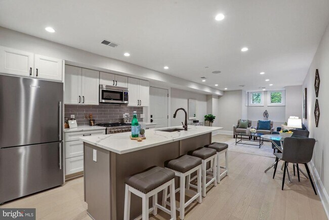 Foto del edificio - 1310 Vermont Ave NW