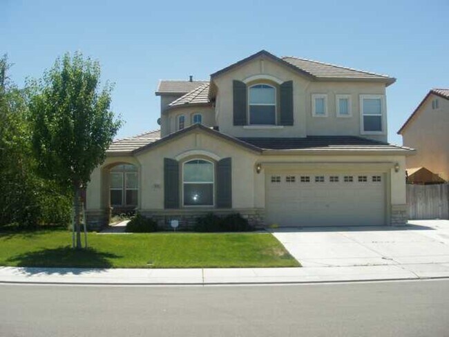 Building Photo - 1055 Foxfire Drive