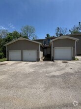 Building Photo - 541 McFadin Station St
