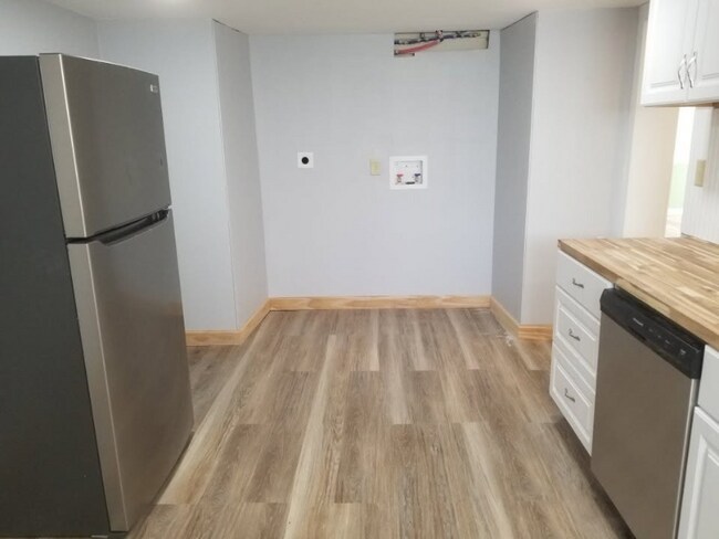 Foto del edificio - 1244 Rhyne Camp Rd