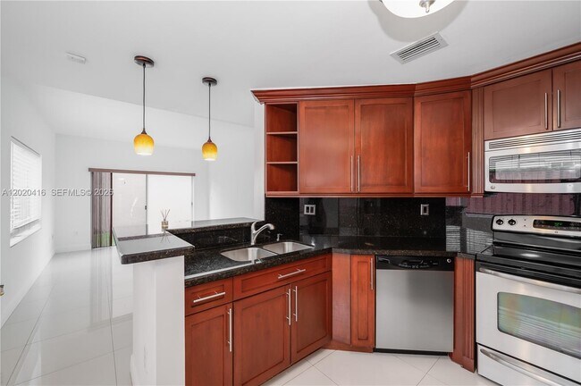 Foto del edificio - 4668 SW 153rd Ct