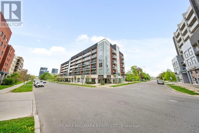 Building Photo - 308-308 Lester St