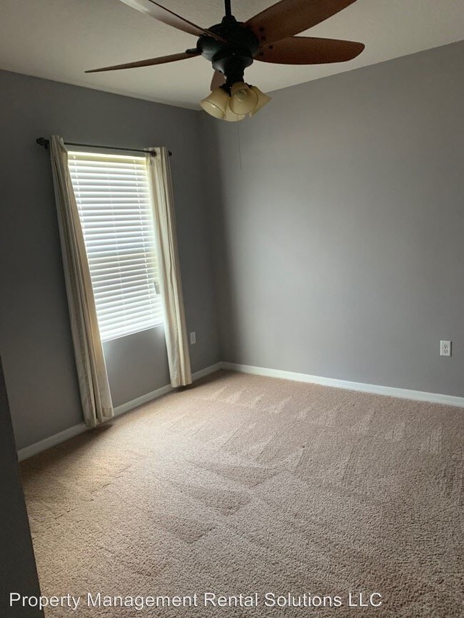 Building Photo - 4 br, 2 bath House - 743 Lake Cummings Blvd