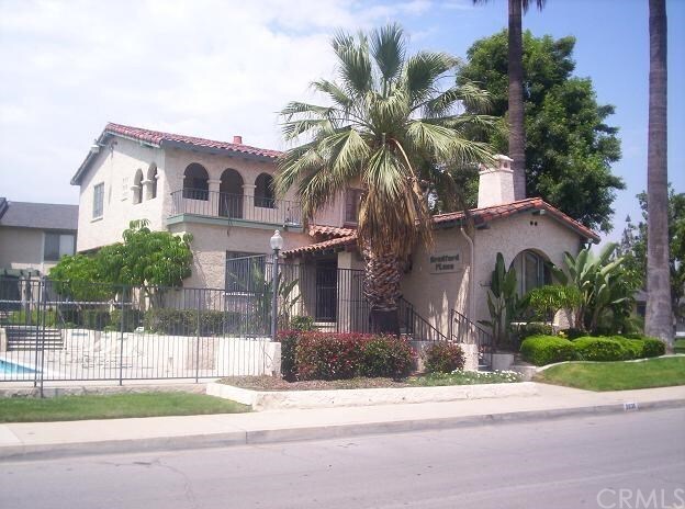 Building Photo - 3805 Abbey Way