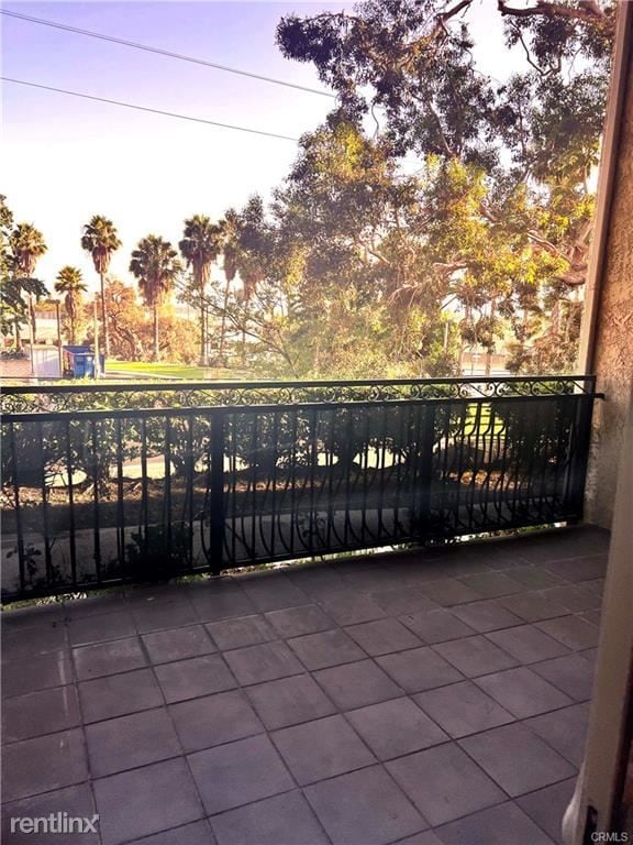 Building Photo - 3 br, 3 bath Condo - 7718 Via Sorrento # 24