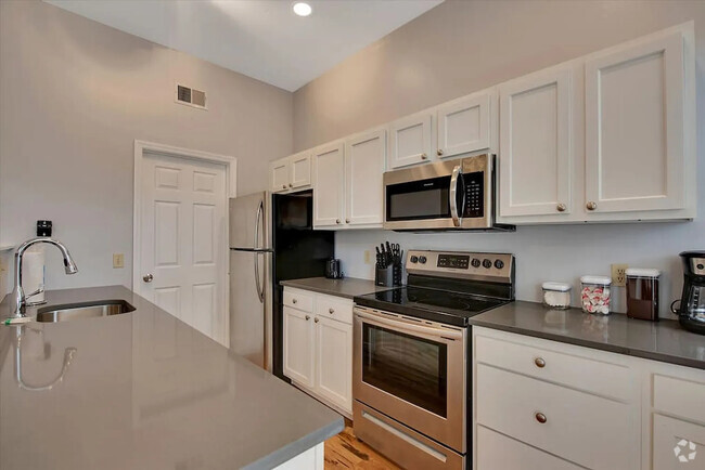 Building Photo - 4206 Castleman Ave