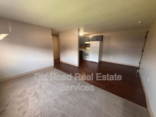 Foto del edificio - 420 Bellbrook Ave