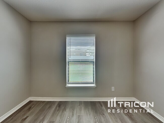 Foto del edificio - 1608 Fitzgerald Dr