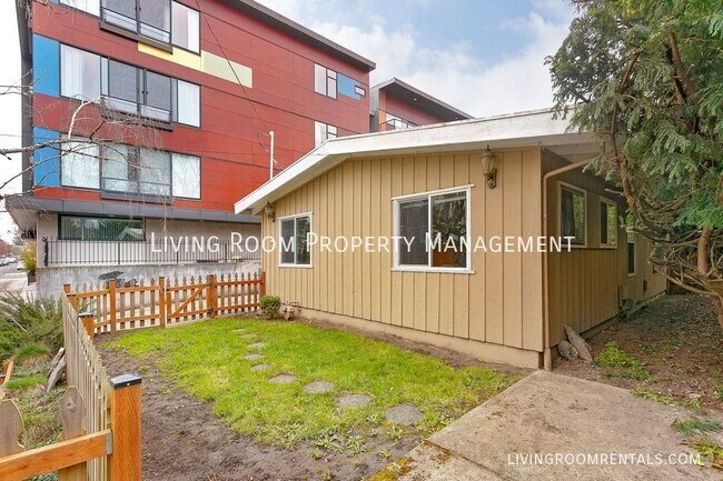 Photo - 1520 SE 44th Ave Apartment