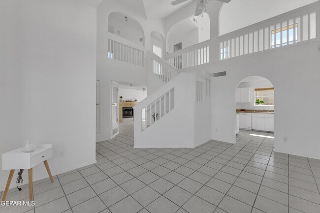 Foto del edificio - 12508 Setting Sun Dr