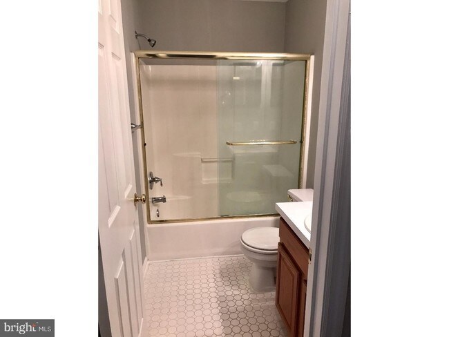 Foto del edificio - 81 Timbercrest Dr
