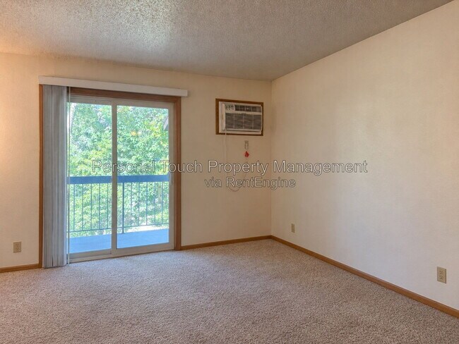 Foto del edificio - 1012 4th Ave S