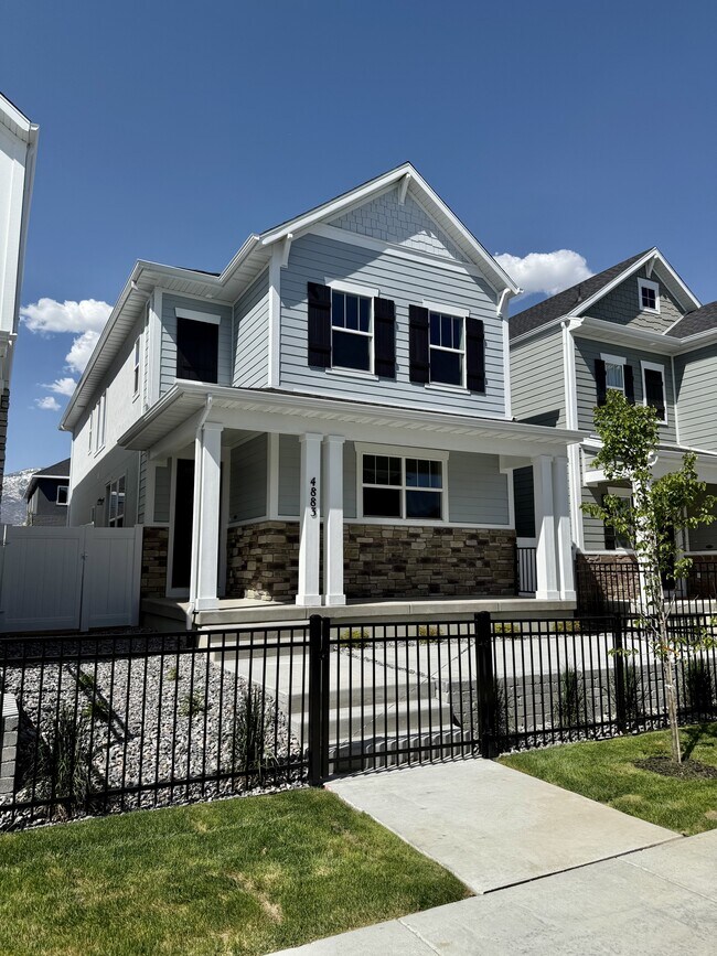 Building Photo - 4883 Coulter Ct