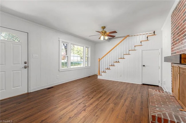 Photo - 3618 Lewiston Rd House