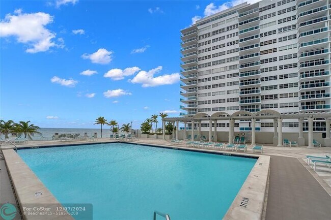 Building Photo - 3500 Galt Ocean Dr