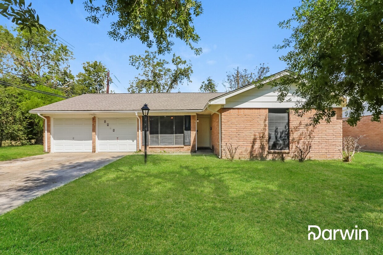 Foto principal - 6418 Newquay St