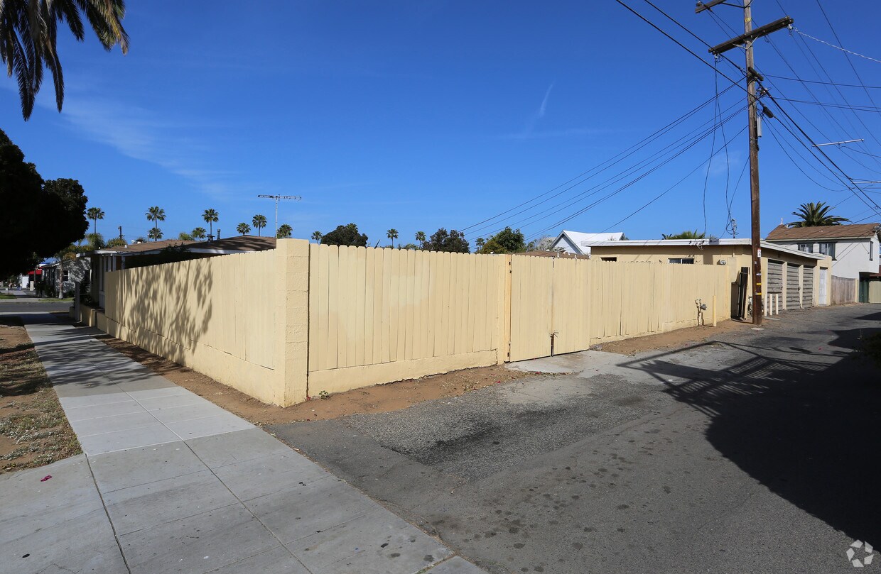 Foto del edificio - 236-238 S Freeman St
