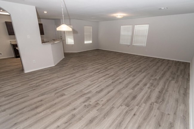 Building Photo - Leonard Crossing - 1119 Crossing Drive, Br...