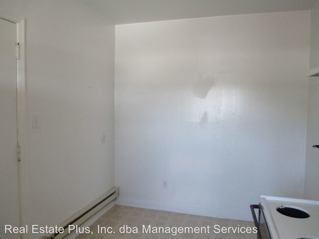 Building Photo - 1 br, 1 bath House - 606 A East Main st