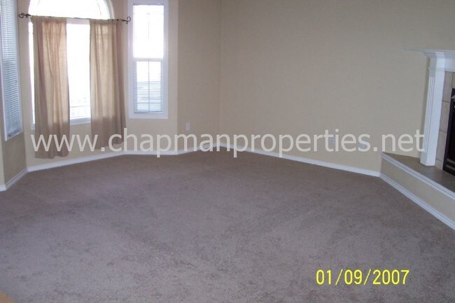 Building Photo - 10861 Pixie St