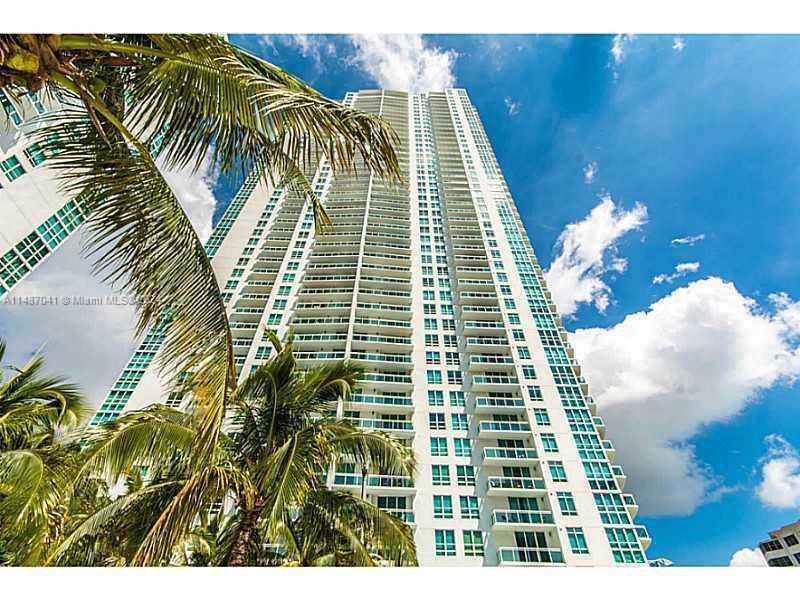 Foto principal - 950 Brickell Bay Dr