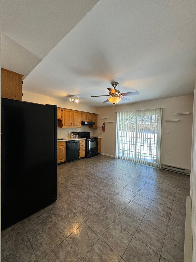 Building Photo - 49 Pennypacker Dr