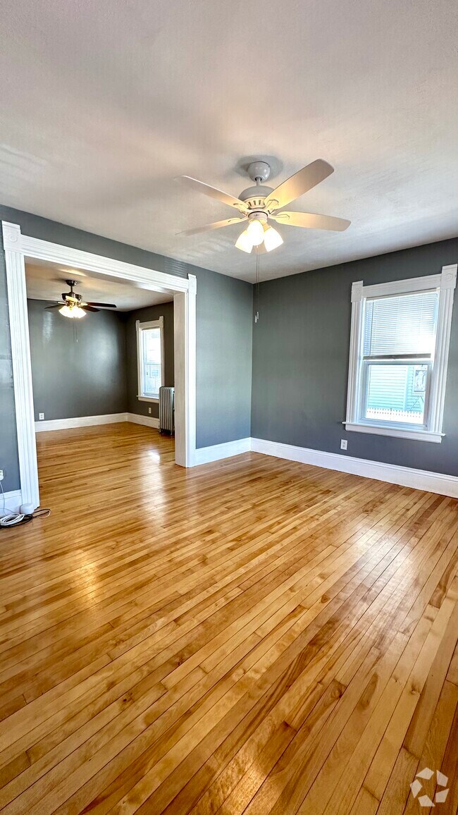 Columbus ParkWorcester Student Apartments for Rent Worcester, MA