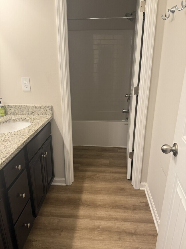 Foto del edificio - 85 Ridge Cir Dr