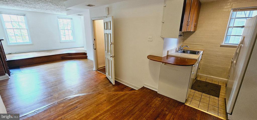 Foto principal - 325 S Camac St