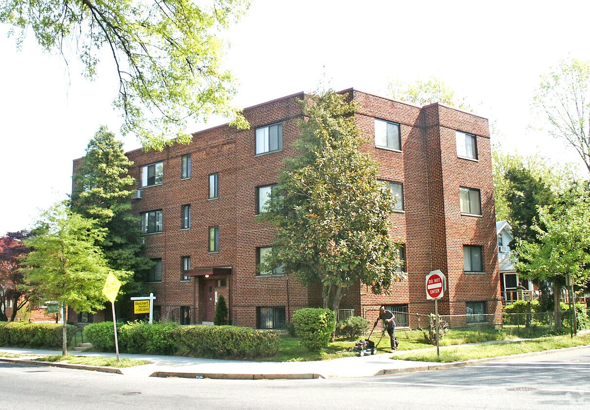 4430 Martin Luther King Jr Ave Sw Washington Dc 032 Apartments Washington Dc Apartments Com