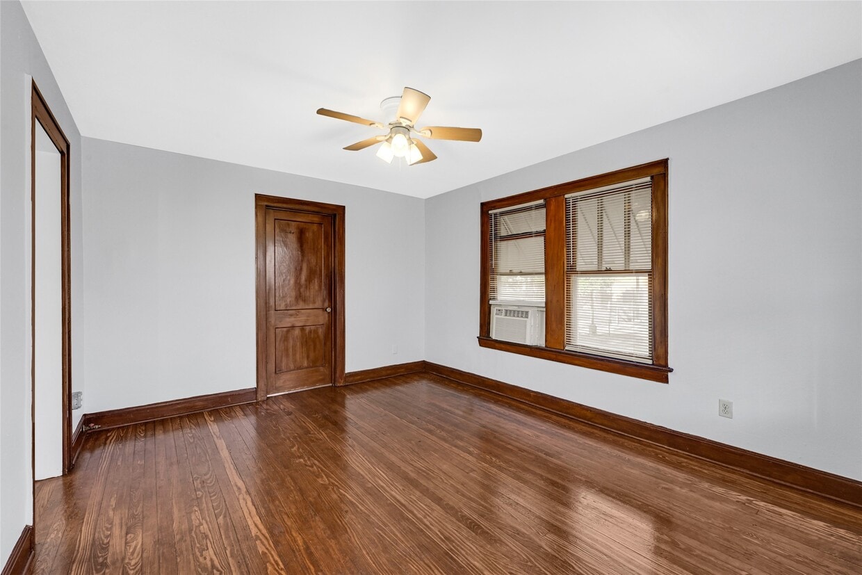 Foto principal - 1707 Sidney St