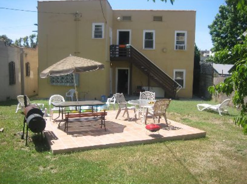 Building Photo - 406 S Coronado St