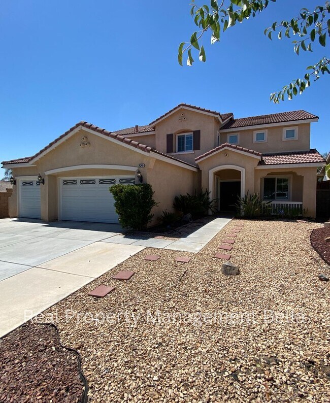 Foto del edificio - 25249 Silverwood Ln