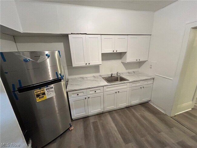 Foto del edificio - 2232 W 103rd St