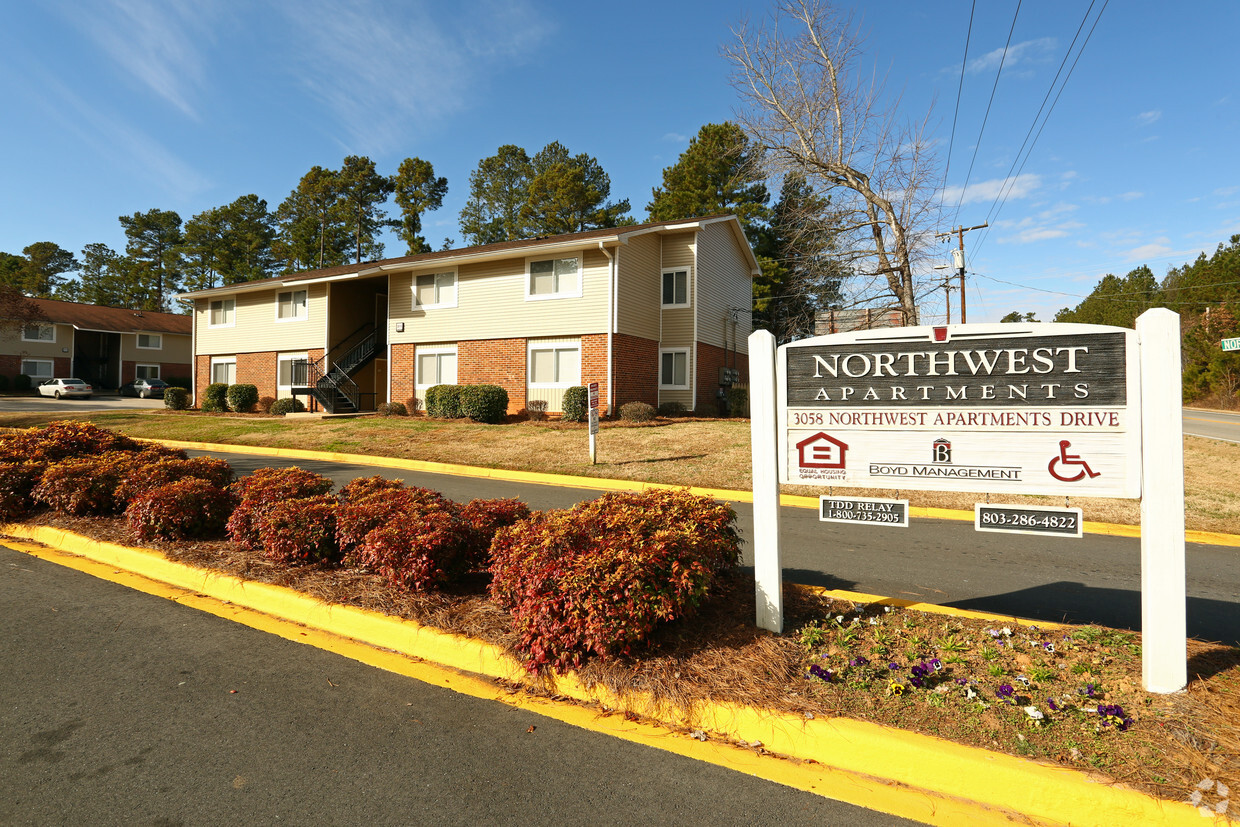 Primary Photo - Northwest Apartments