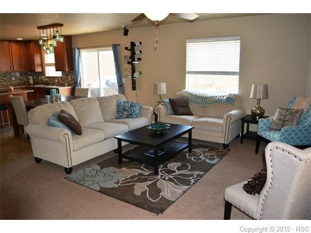 Foto del edificio - 909 Fire Rock Pl