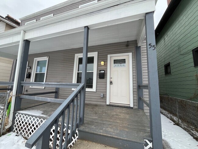 Foto del edificio - 53-55 Guilford Ave
