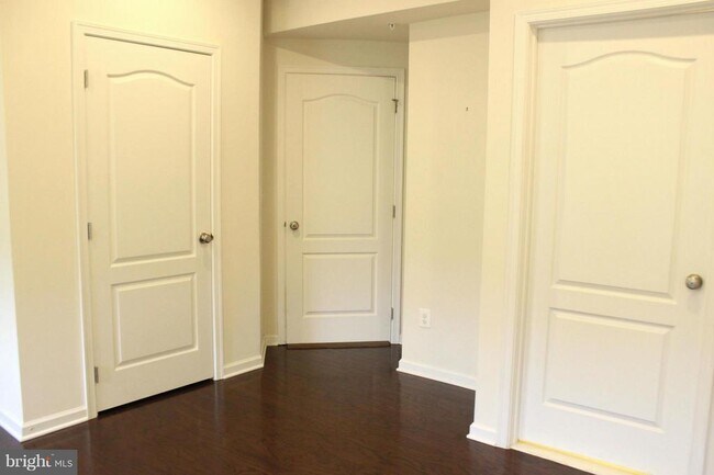 Foto del edificio - 43129 Kendrick Square