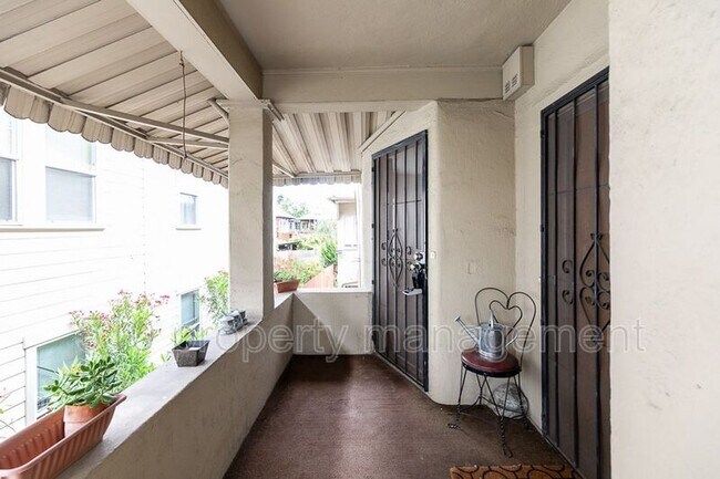 Foto del edificio - 1614 Alcatraz Ave