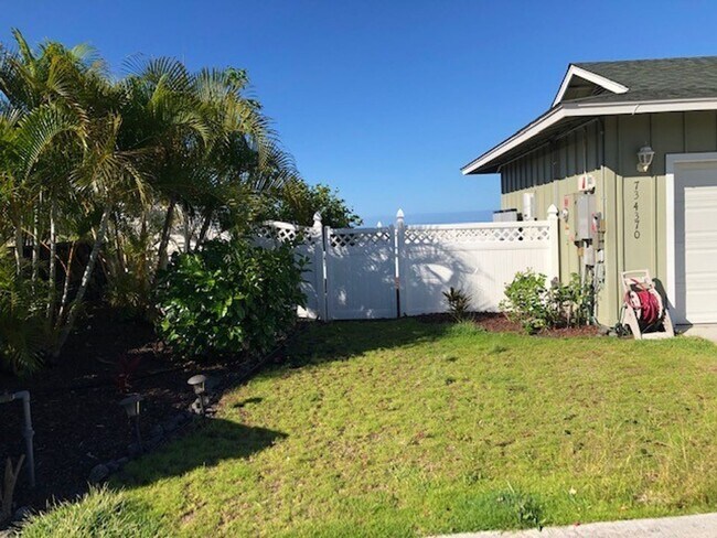 Foto del edificio - Available on March 9, 2026 a 3 bedroom, 3 bathroom House with garage