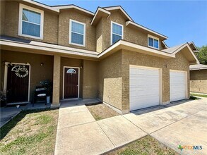 Building Photo - 91 Plaza Dr