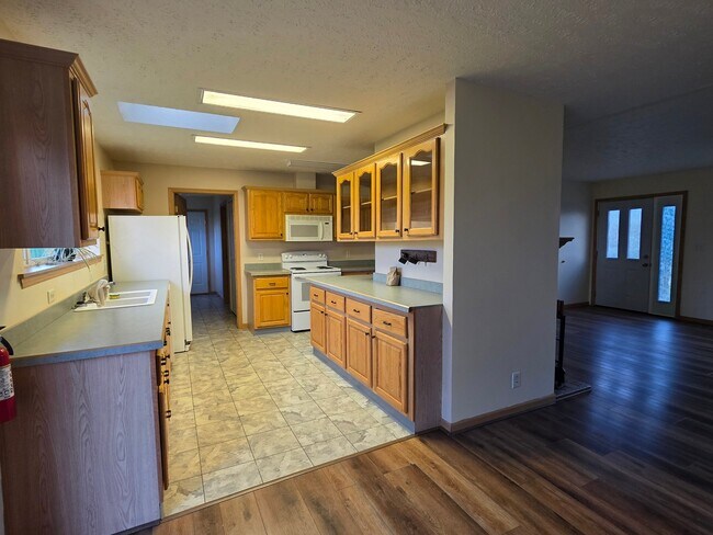 Foto del edificio - N4380 County Rd K