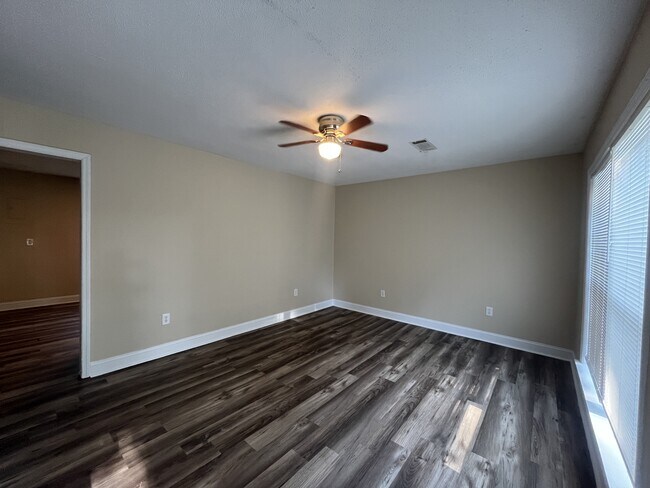 Foto del edificio - 2208 Grady St
